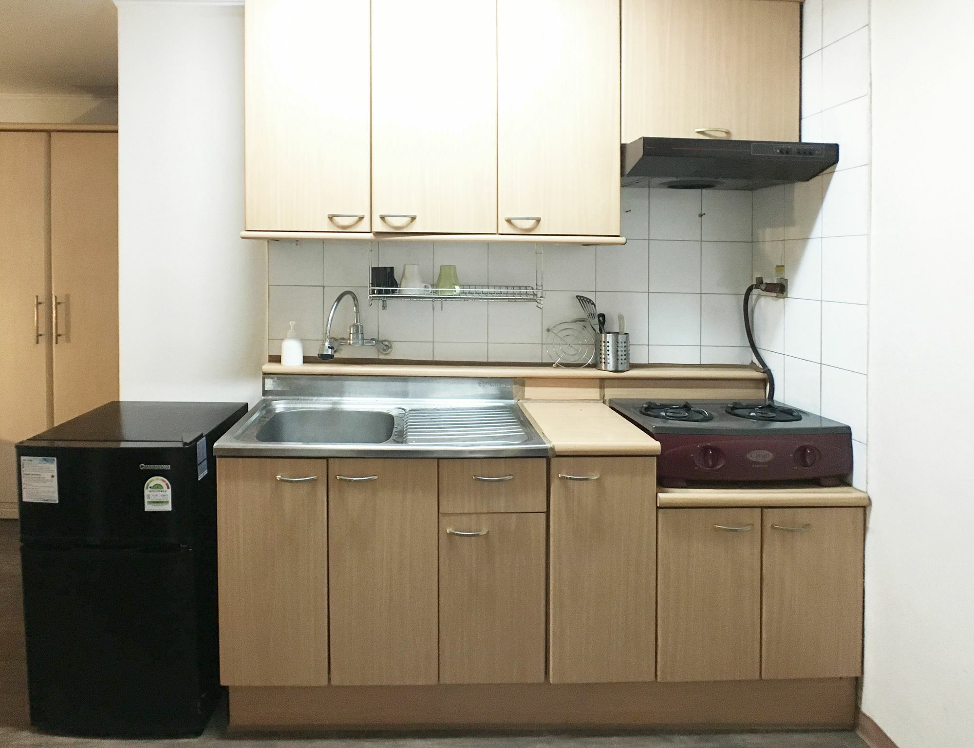 Апартаменты Sunny House Hongik Snt 1Mins Сеул Экстерьер фото